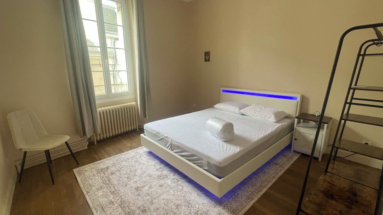Photo of Bedroom in Beaumont-sur-Sarthe