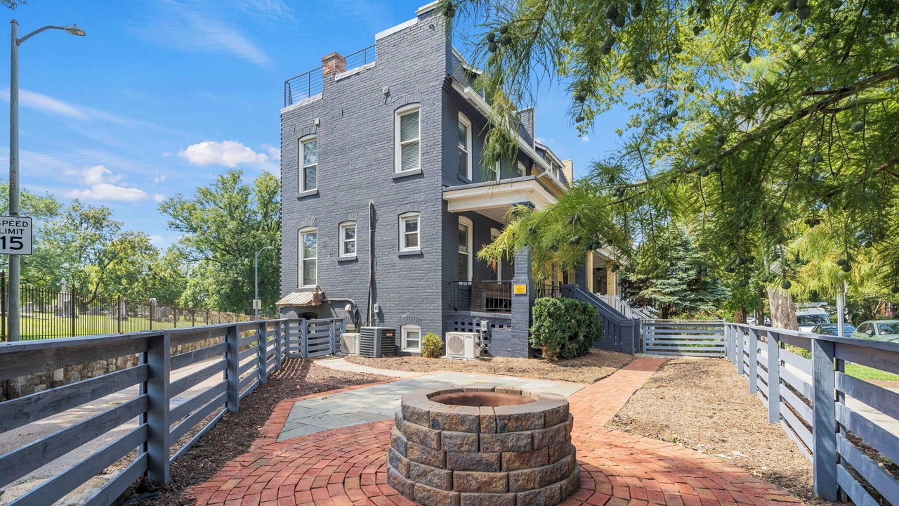 Photo of Outdoor in Stronghold