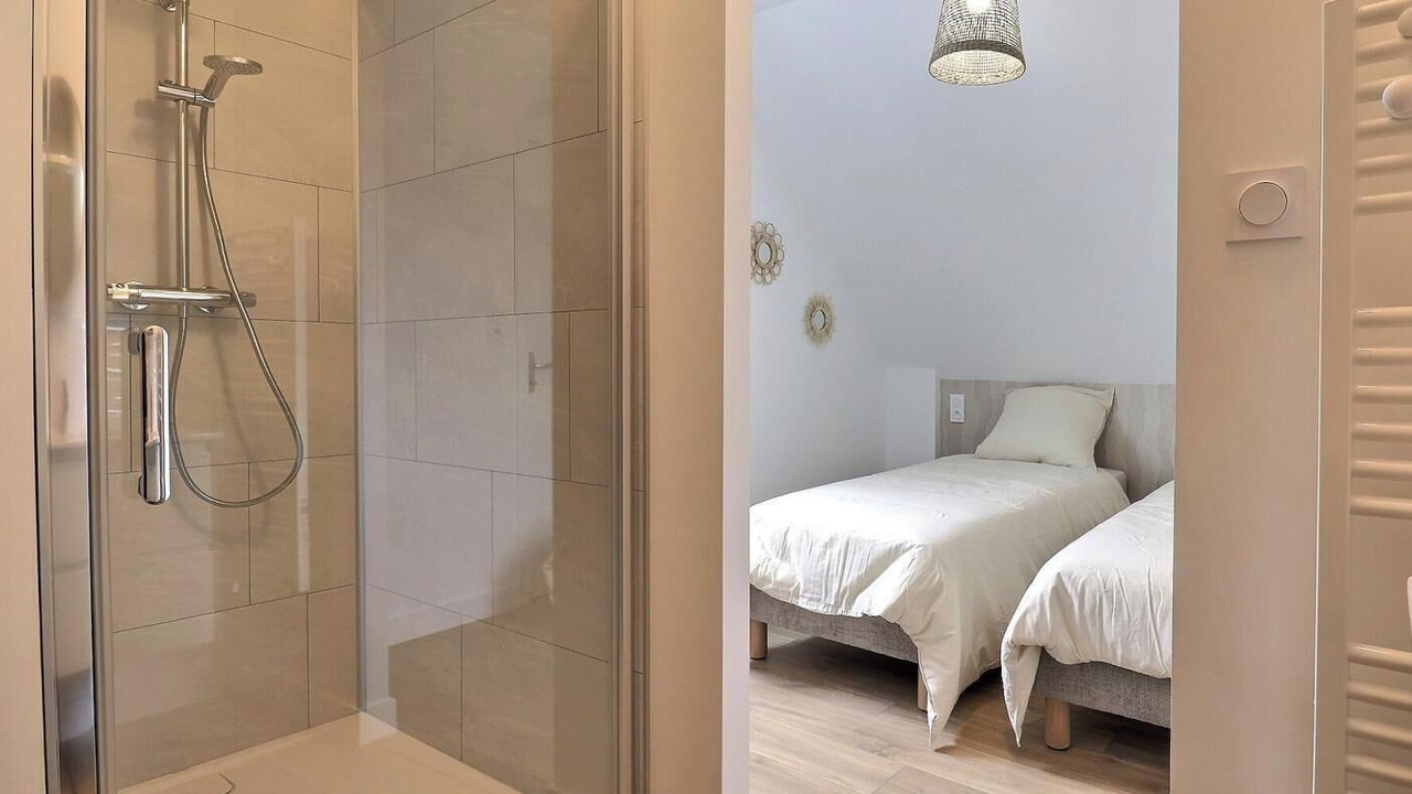 Photo of Bathroom in Sougeal