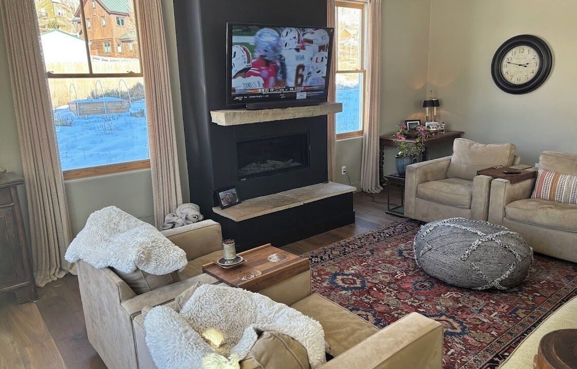 Photo of Livingroom in Crested Butte South