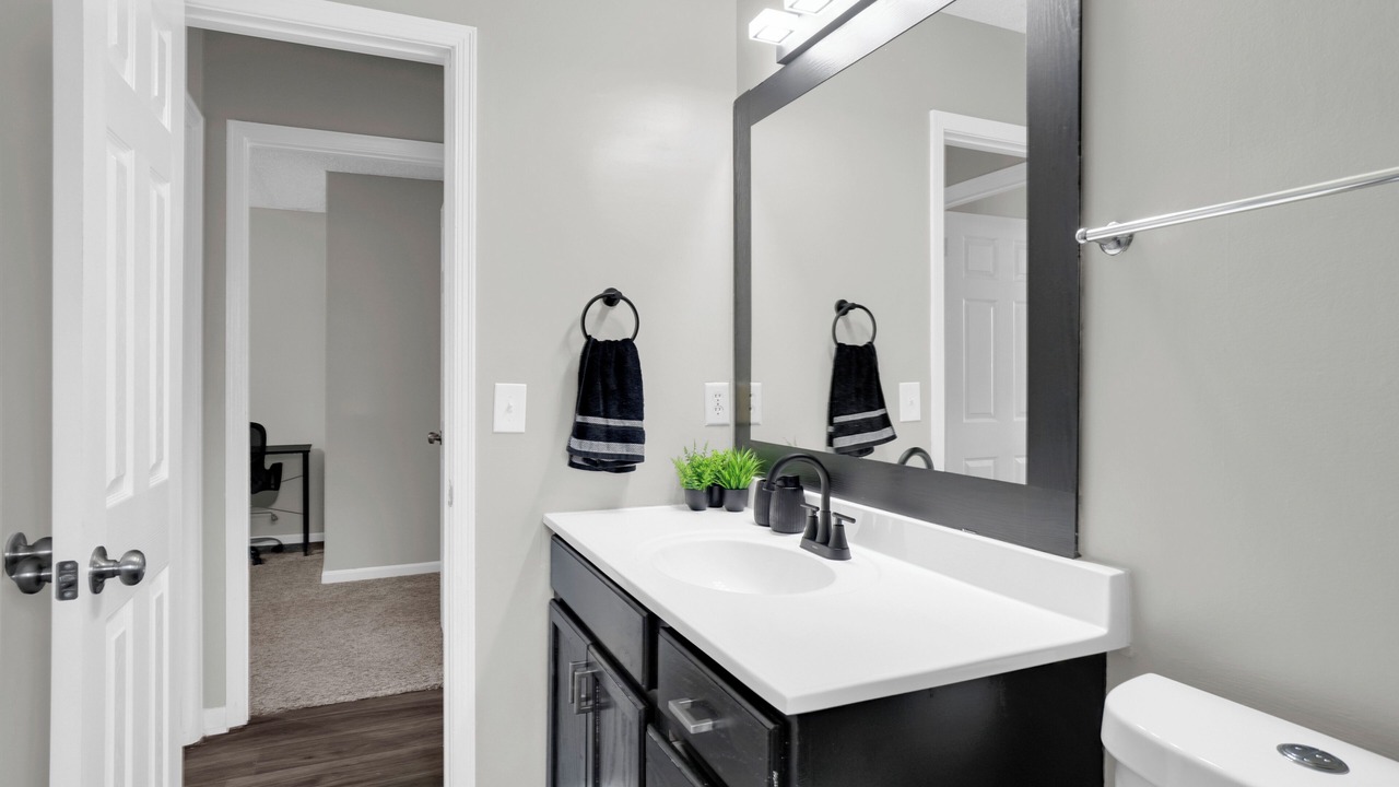 Photo of Bathroom in Gunter Afs