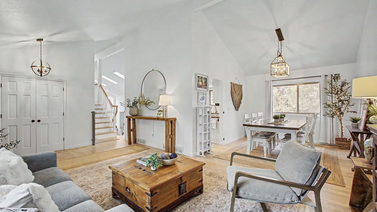 Photo of Livingroom in Littleton