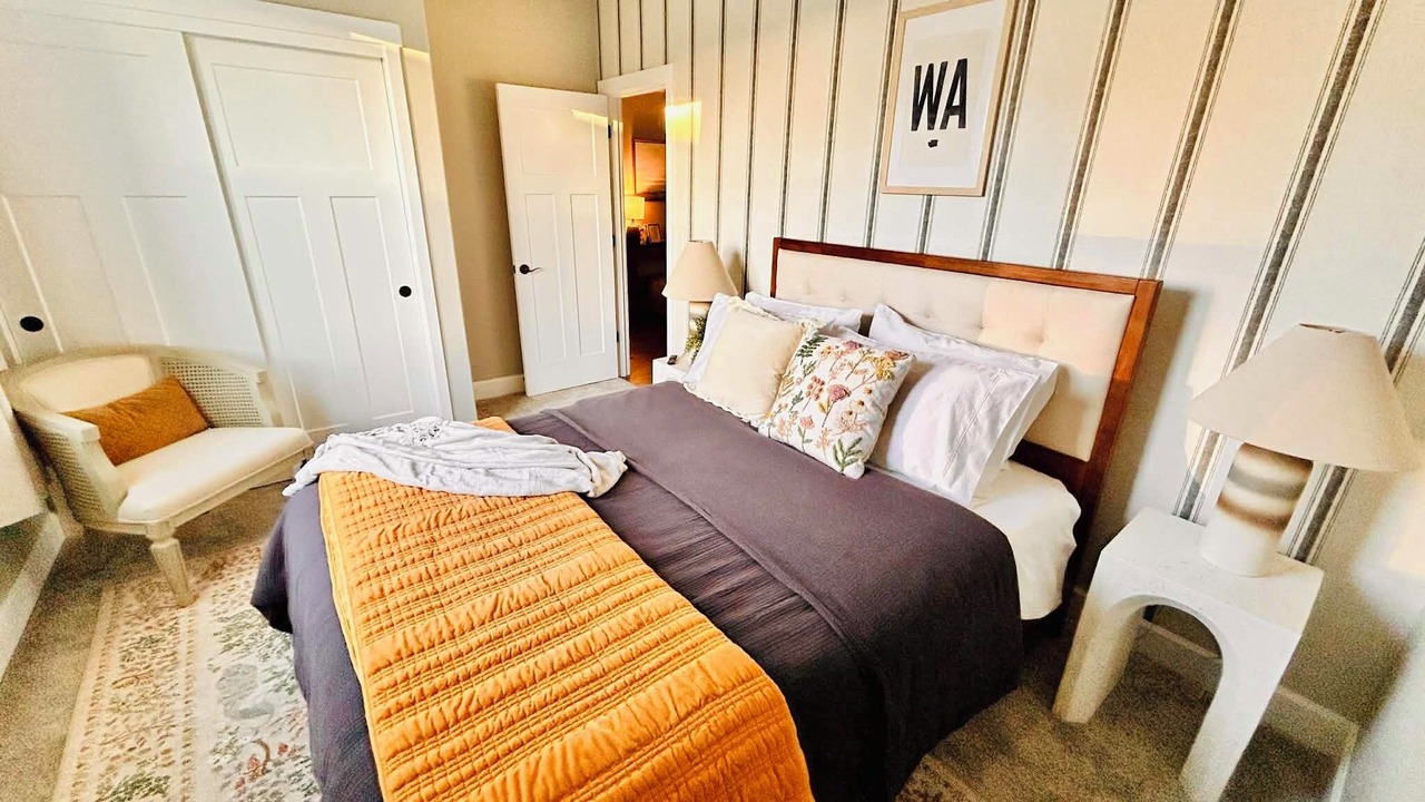 Photo of Bedroom in Tri-Cities