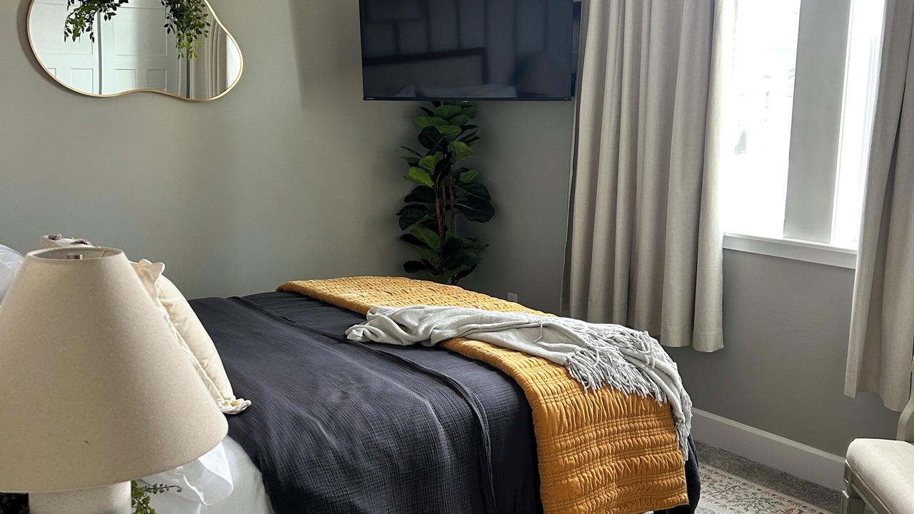 Photo of Bedroom in Tri-Cities