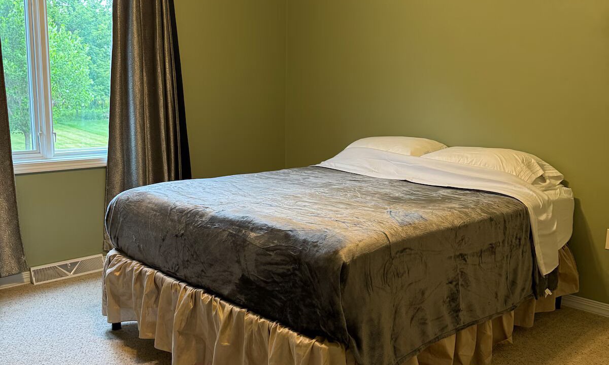 Photo of Bedroom in Butte Des Morts