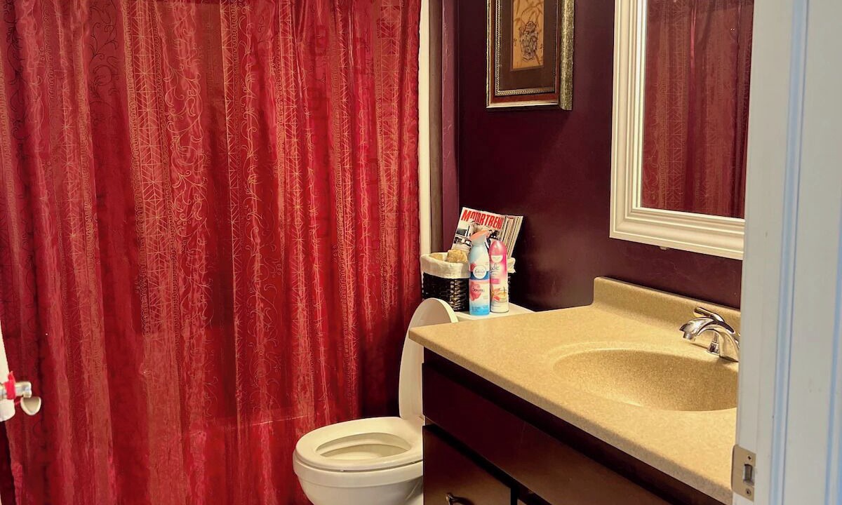 Photo of Bathroom in Butte Des Morts