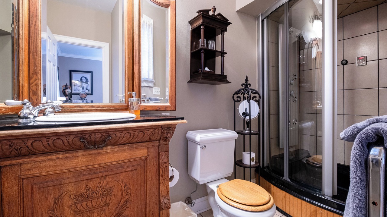 Photo of Bathroom in East of Broadway