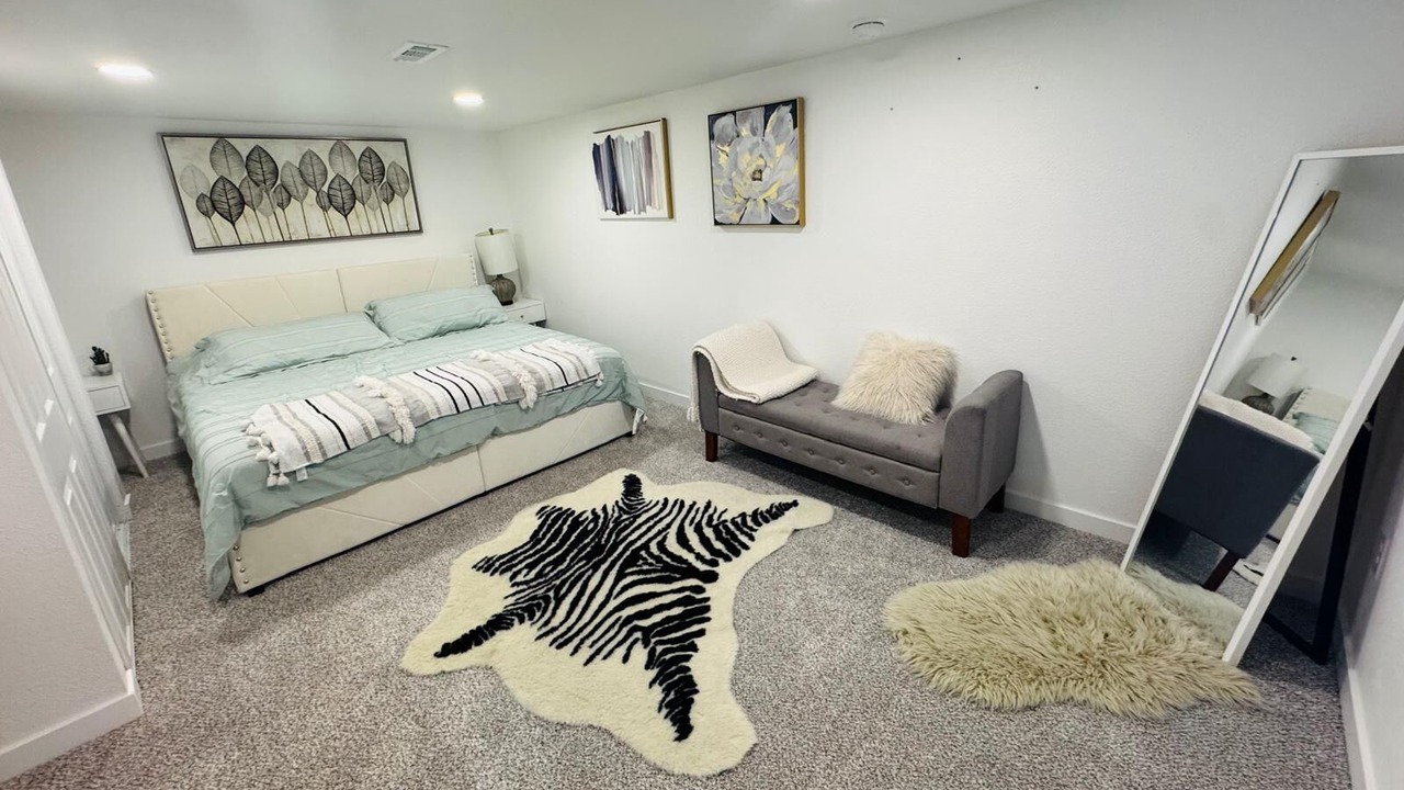 Photo of Bedroom in Aurora