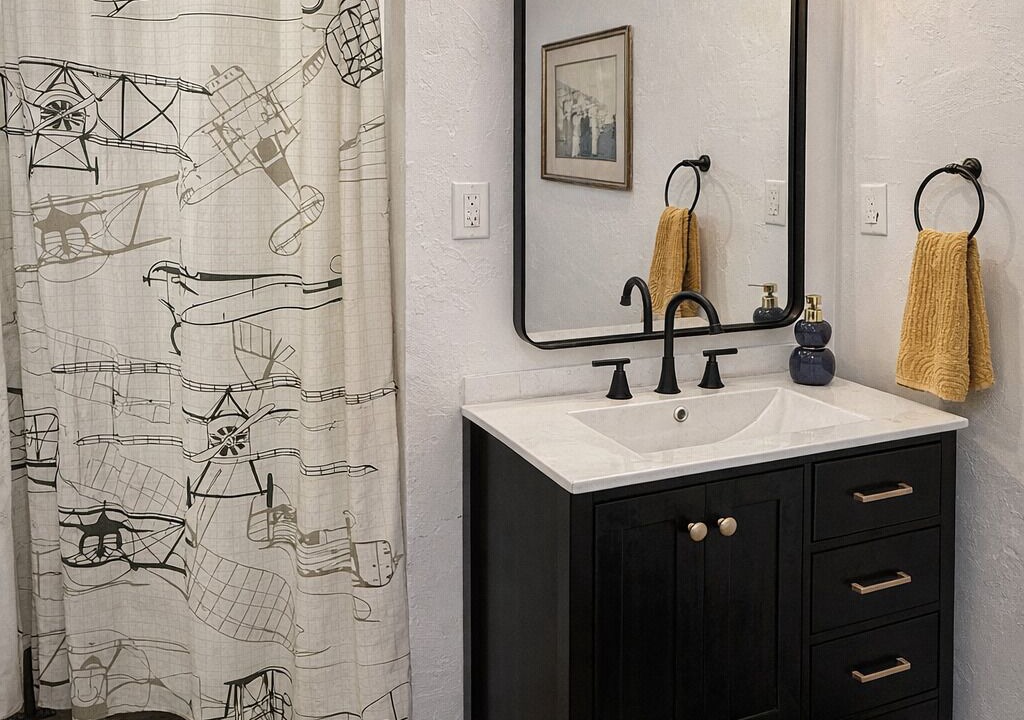 Photo of Bathroom in Dawsonville