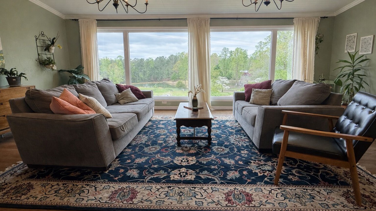 Photo of Livingroom in Dawsonville