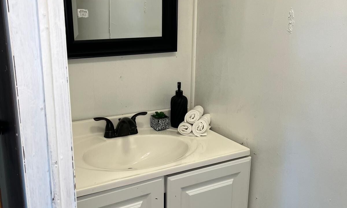 Photo of Bathroom in Sulphur
