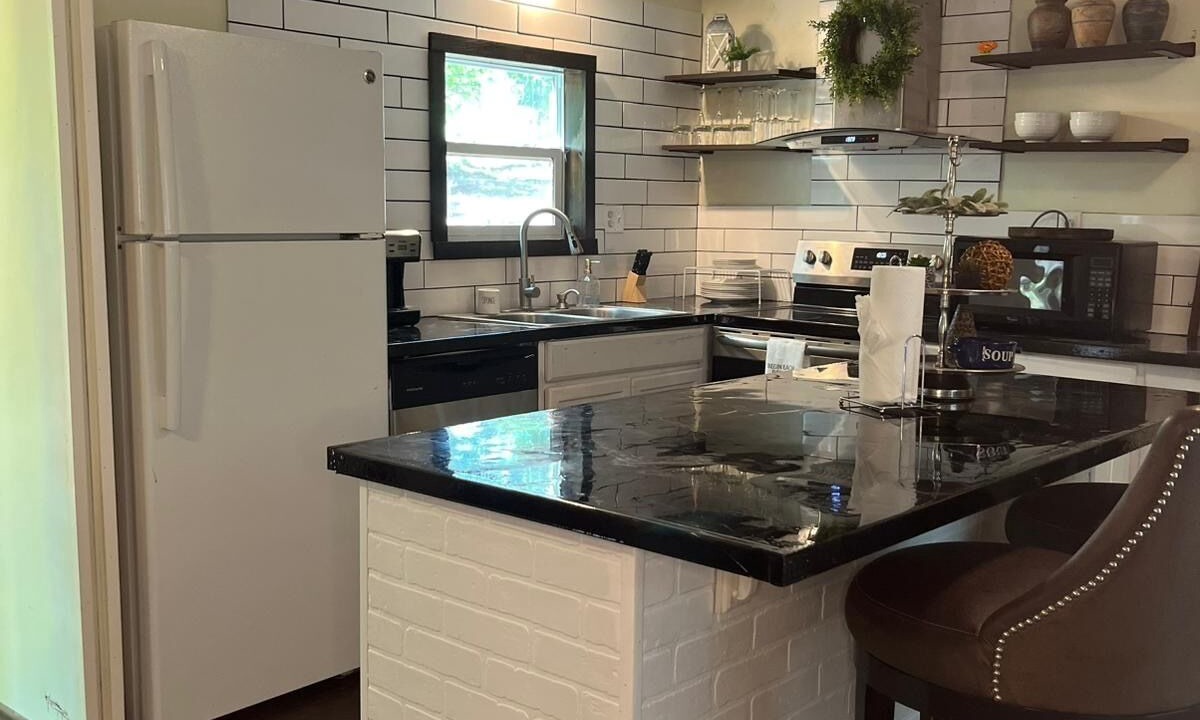 Photo of Kitchen in Sulphur