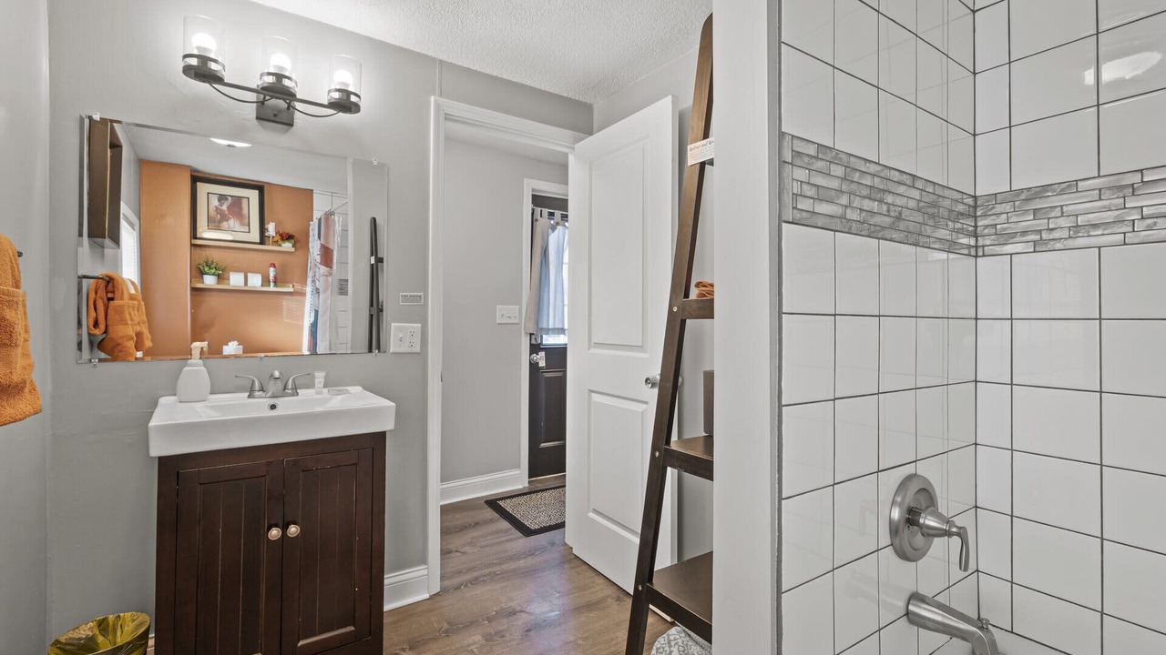 Photo of Bathroom in North End