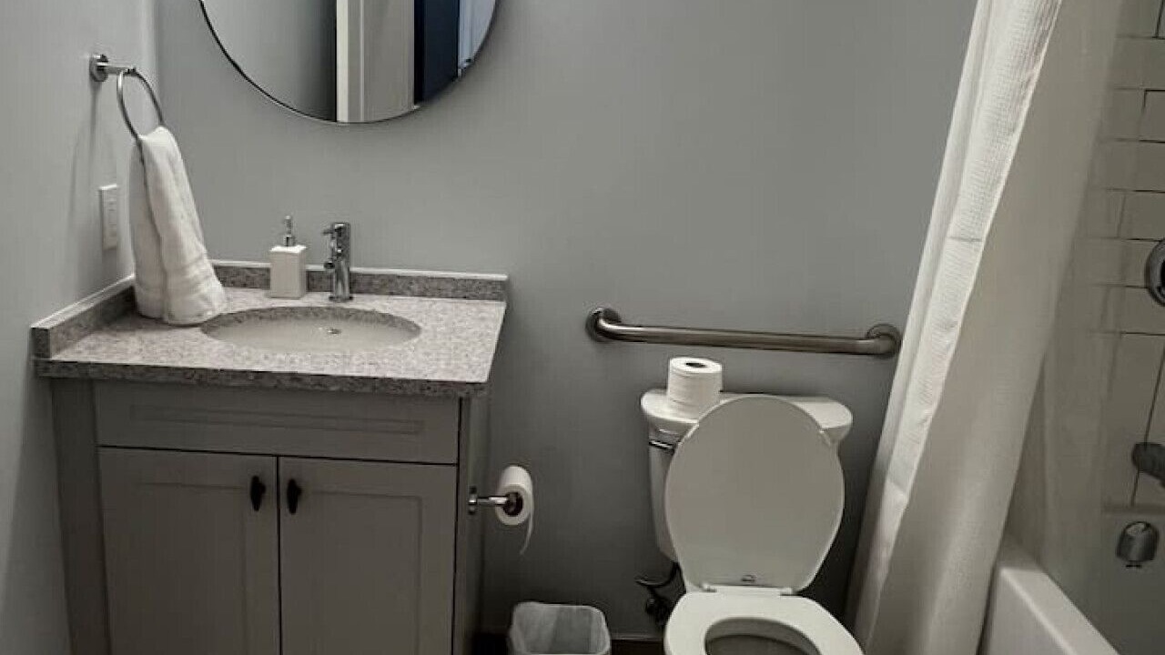 Photo of Bathroom in Grand Bend