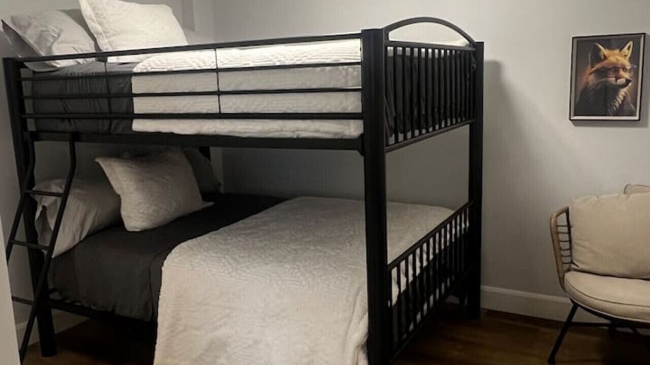 Photo of Bedroom in Grand Bend