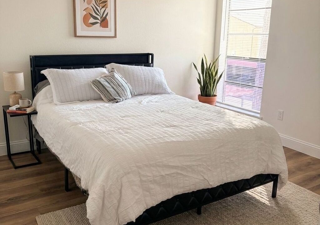 Photo of Bedroom in Westchase