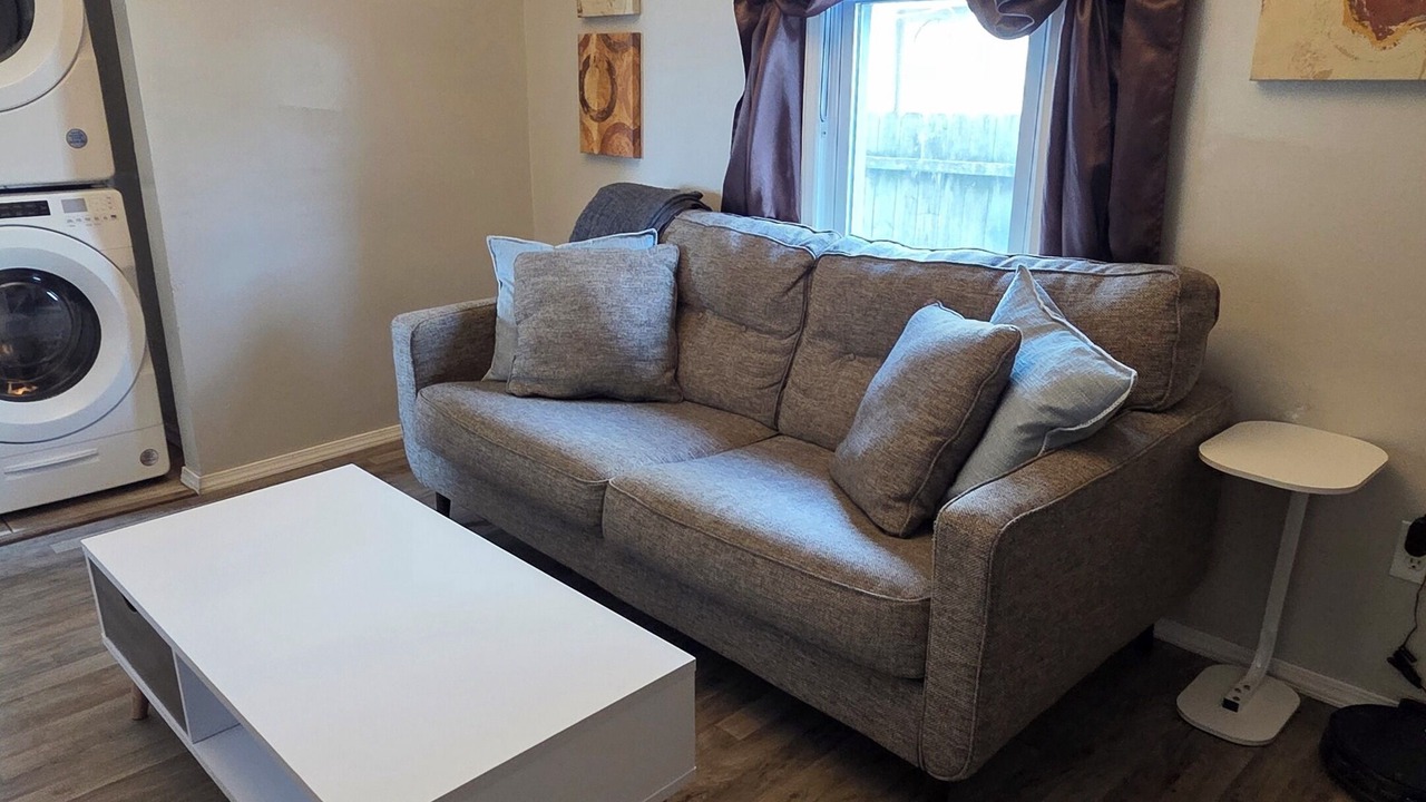 Photo of Livingroom in Powderhorn