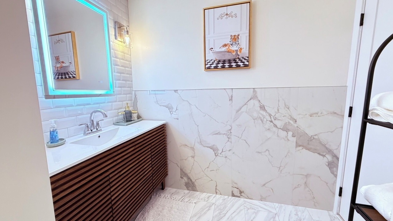 Photo of Bathroom in The Waterfront