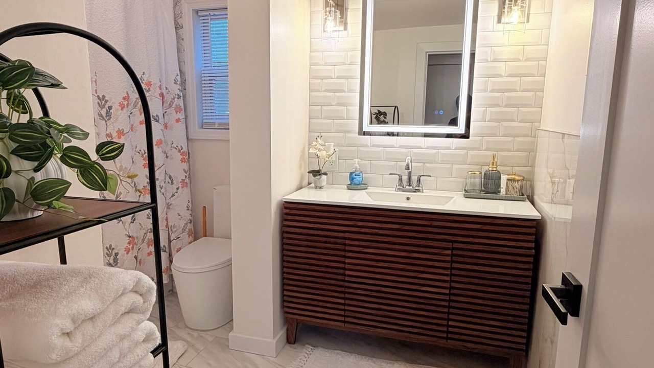 Photo of Bathroom in The Waterfront