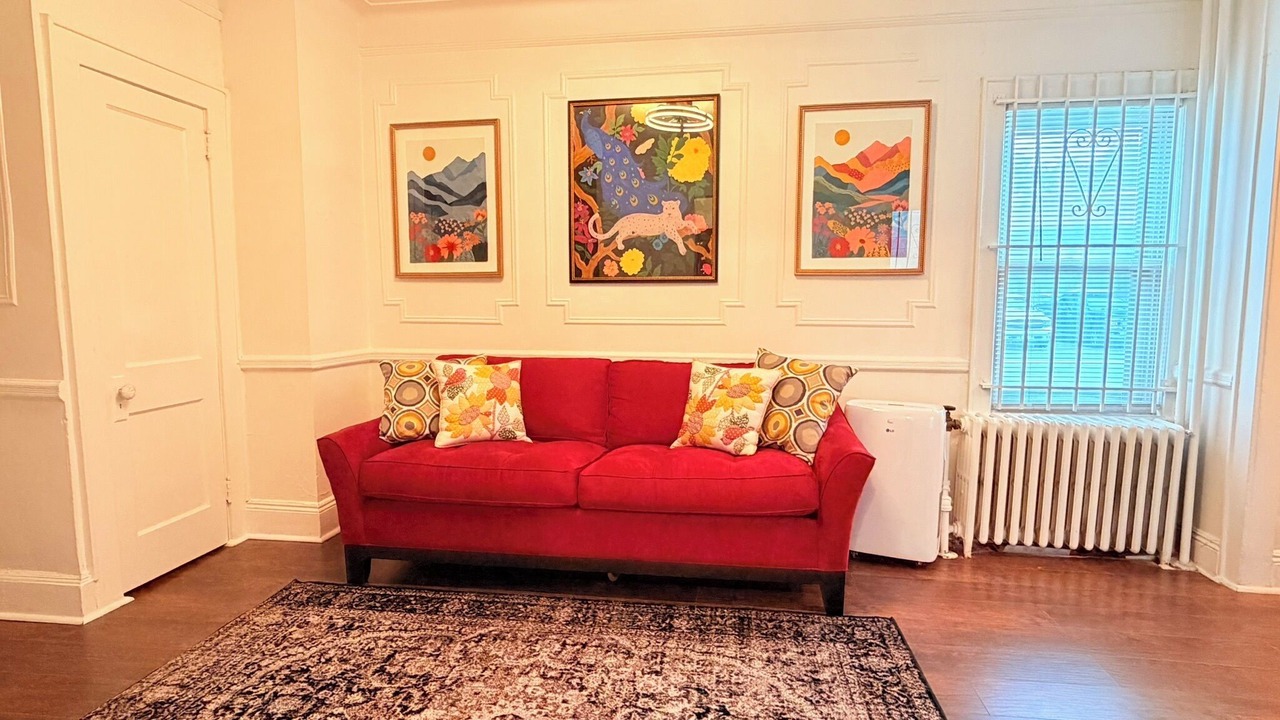 Photo of Livingroom in The Waterfront