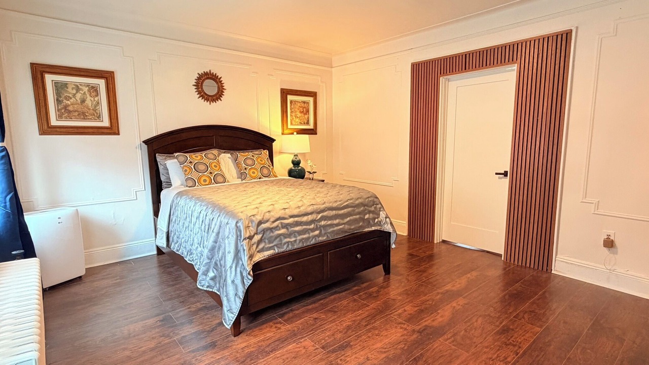 Photo of Bedroom in The Waterfront