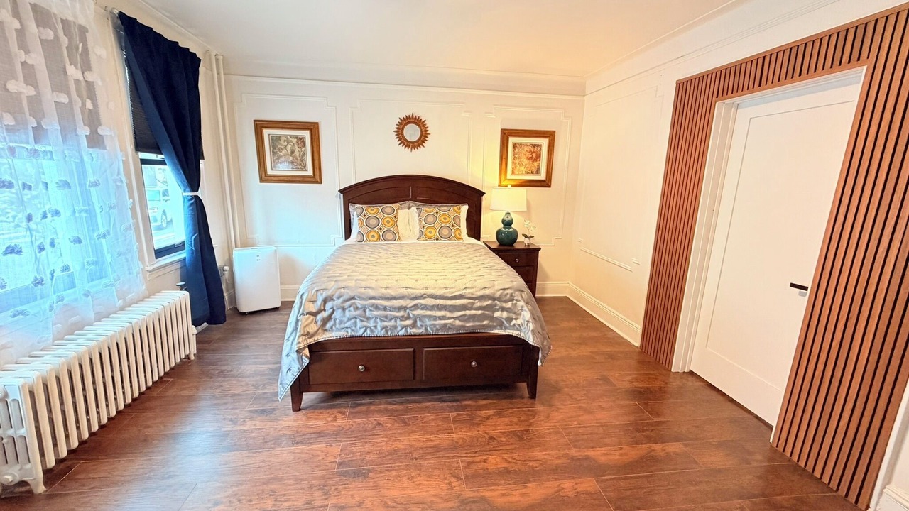 Photo of Bedroom in The Waterfront