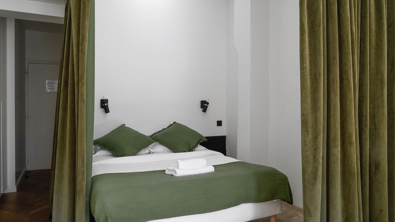 Photo of Bedroom in Madeleine