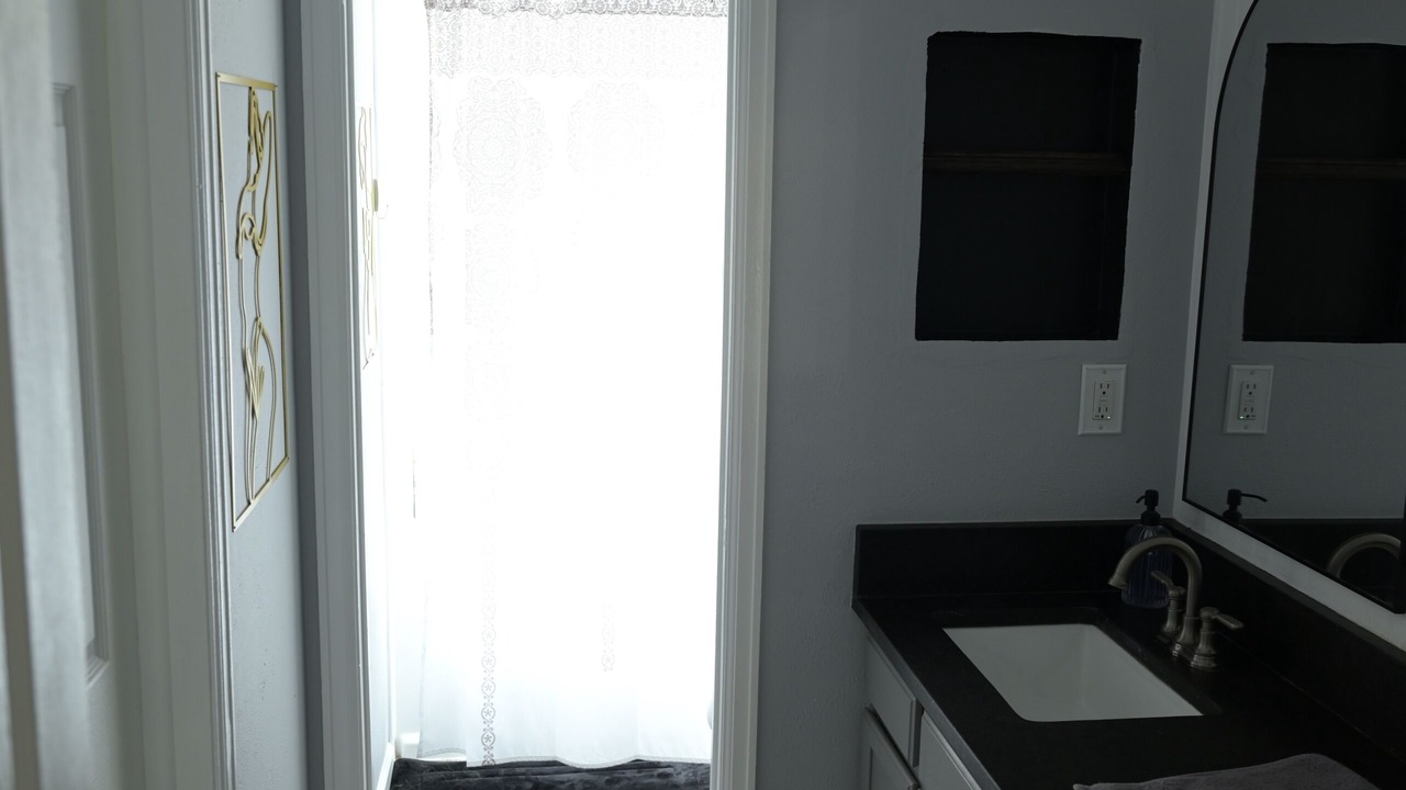 Photo of Bathroom in Foothill Green