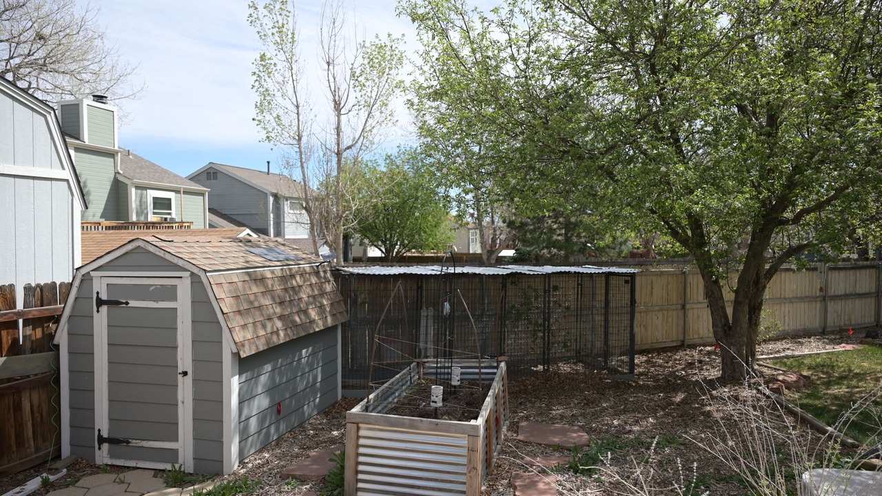 Photo of Outdoor in Foothill Green