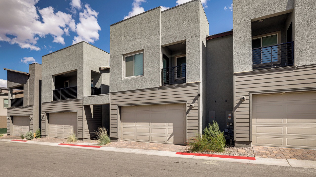 Photo of Outdoor in Mission Hills