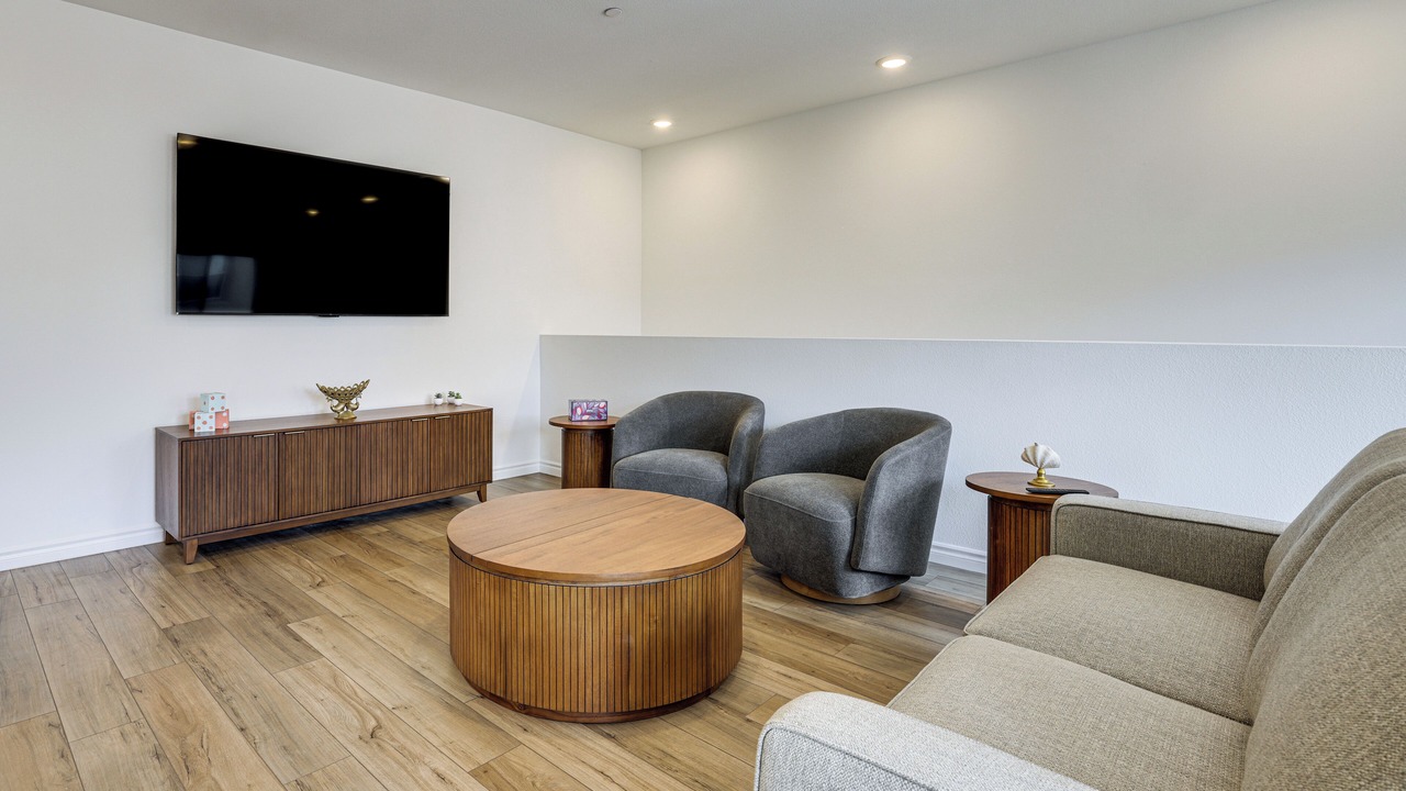 Photo of Bedroom in Mission Hills