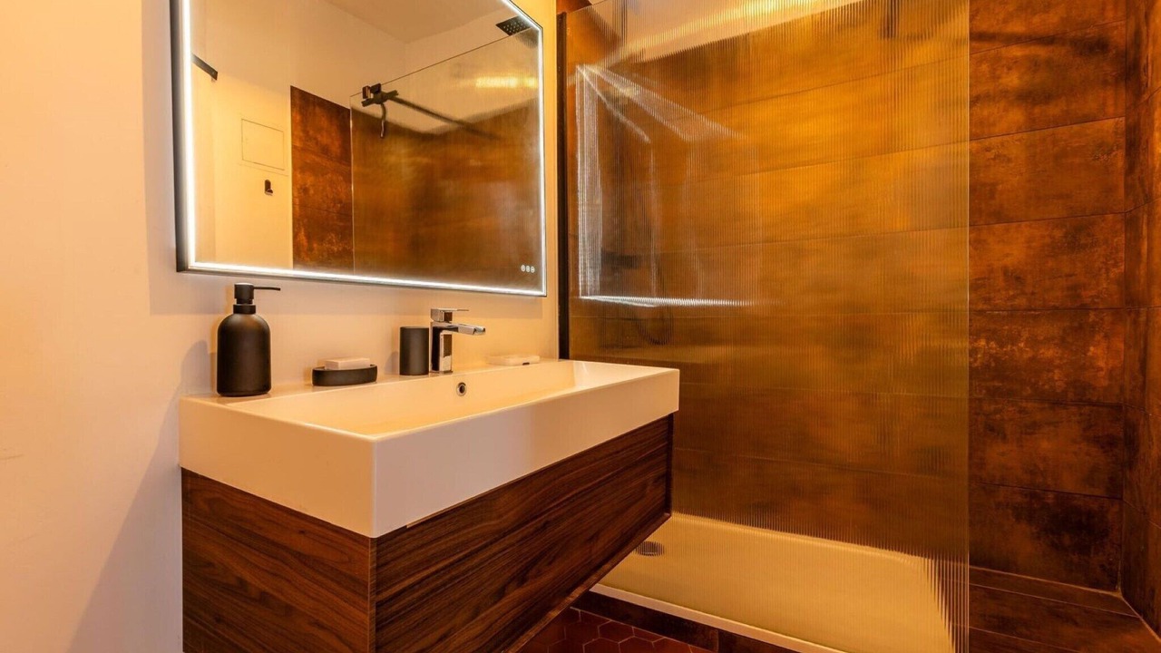 Photo of Bathroom in Gares