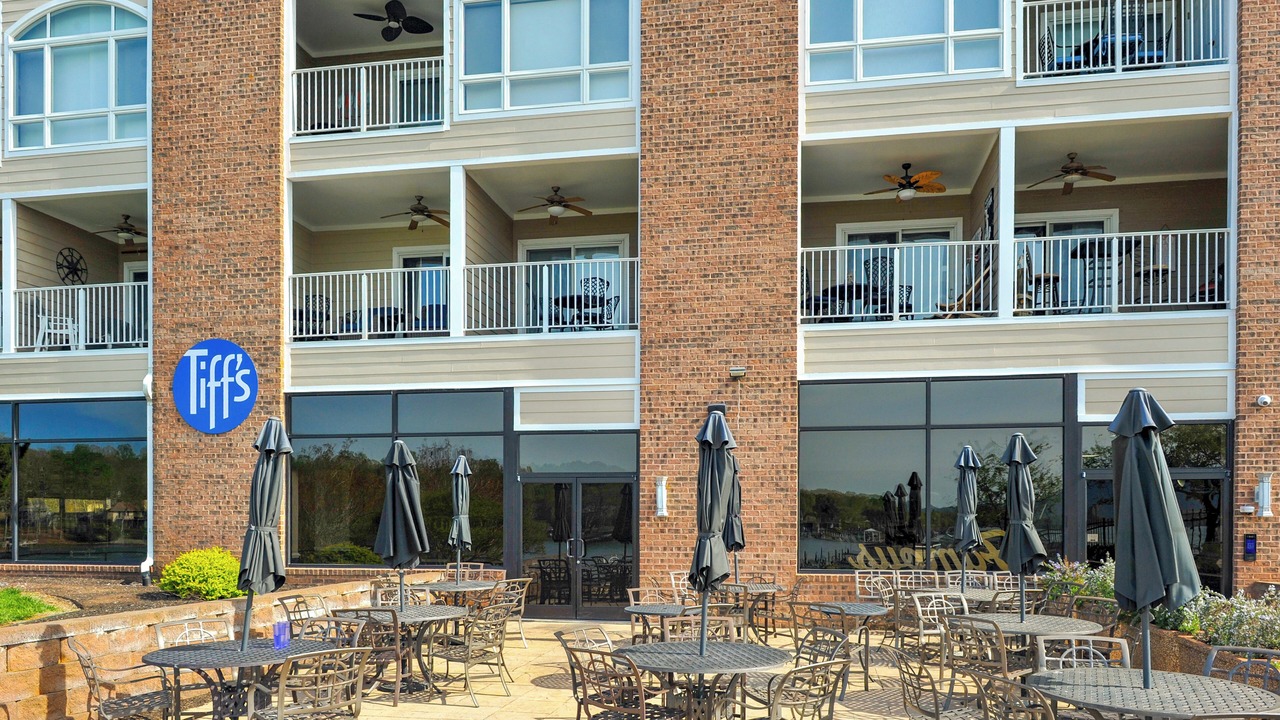 Photo of Outdoor in Huddleston