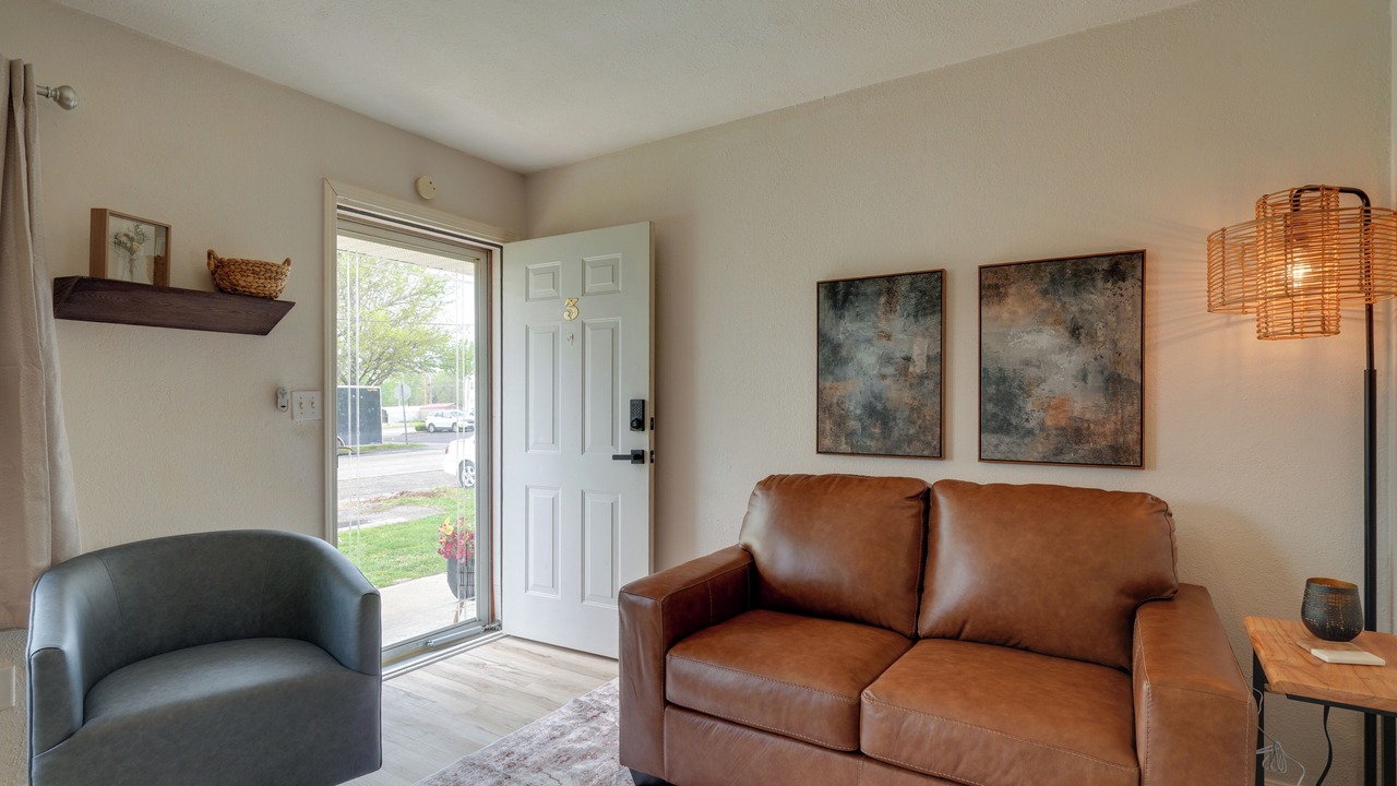 Photo of Livingroom in Ironton