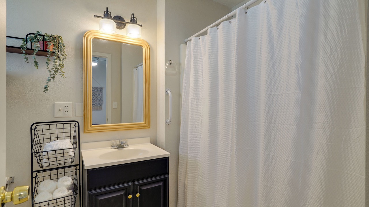 Photo of Bathroom in Ironton