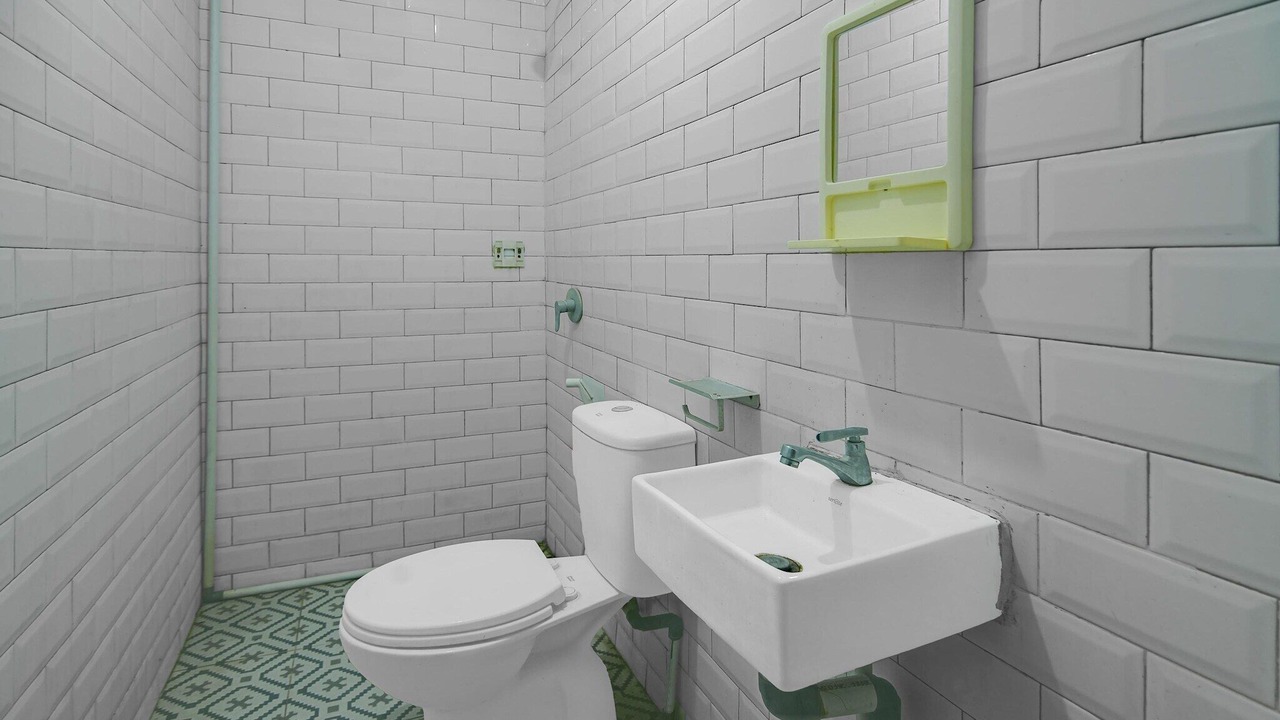 Photo of Bathroom in Makassar