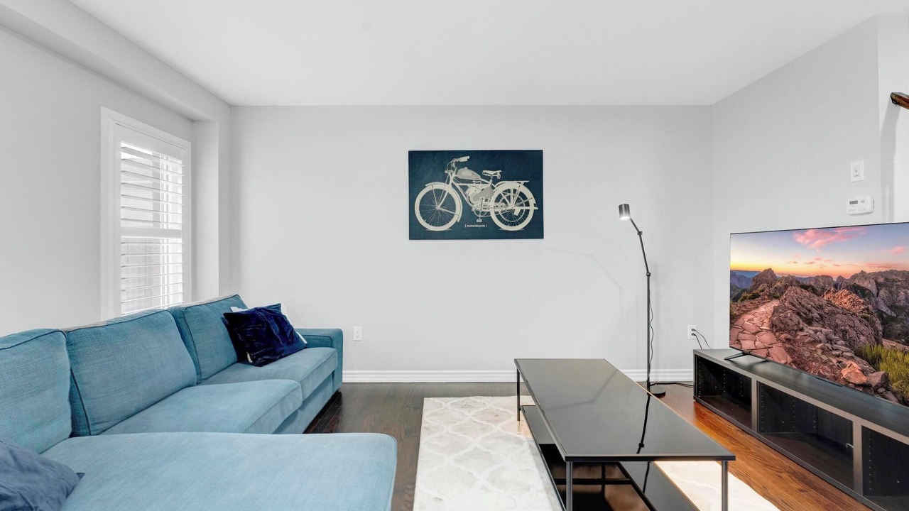 Photo of Livingroom in Kitchener