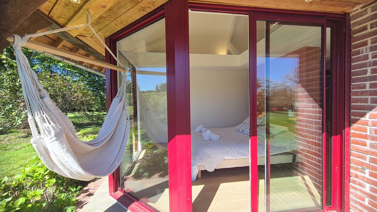 Photo of Bedroom in Genneville