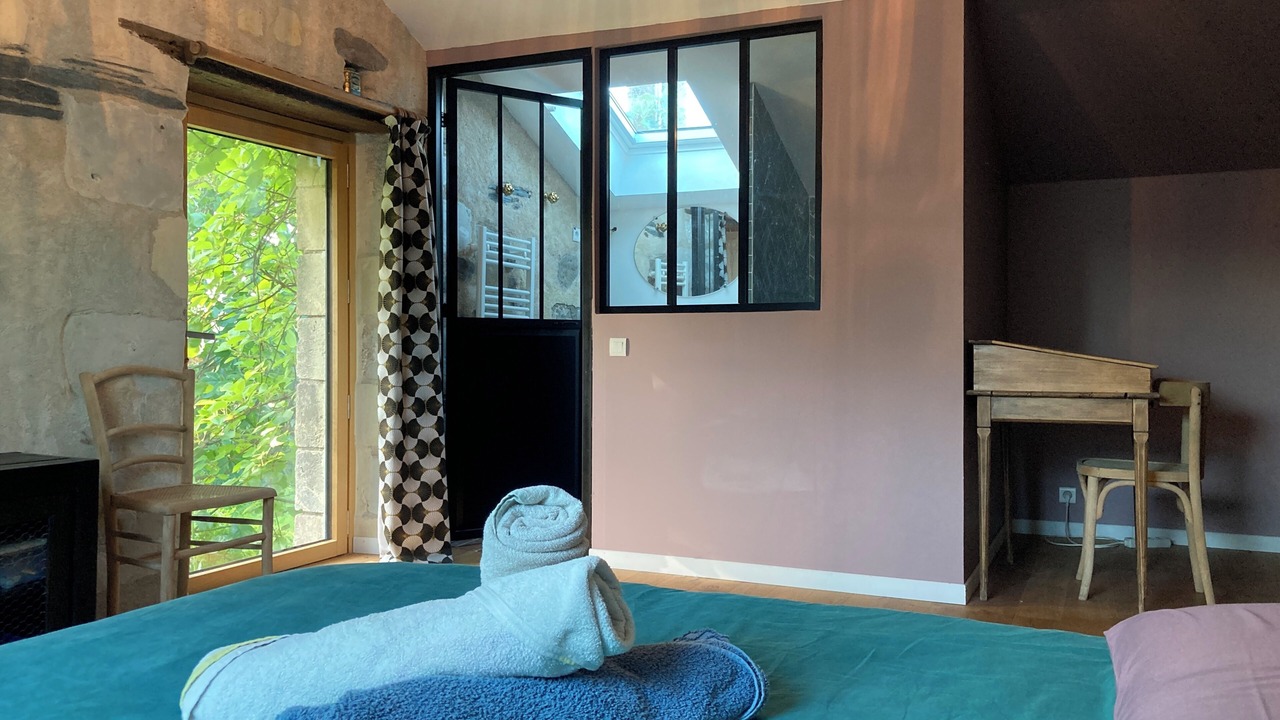 Photo of Bedroom in Saint-Saturnin-sur-Loire