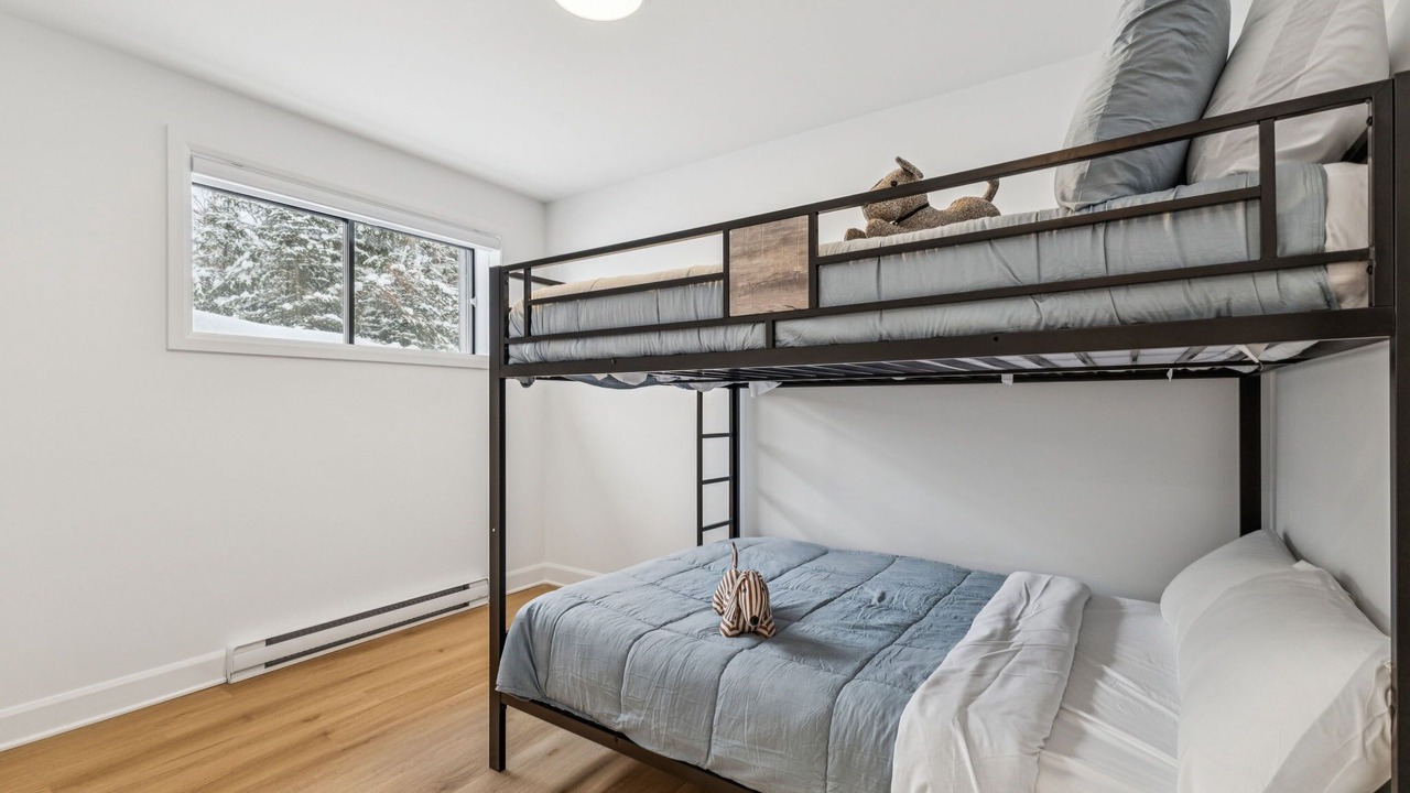 Photo of Bedroom in Mont-Tremblant