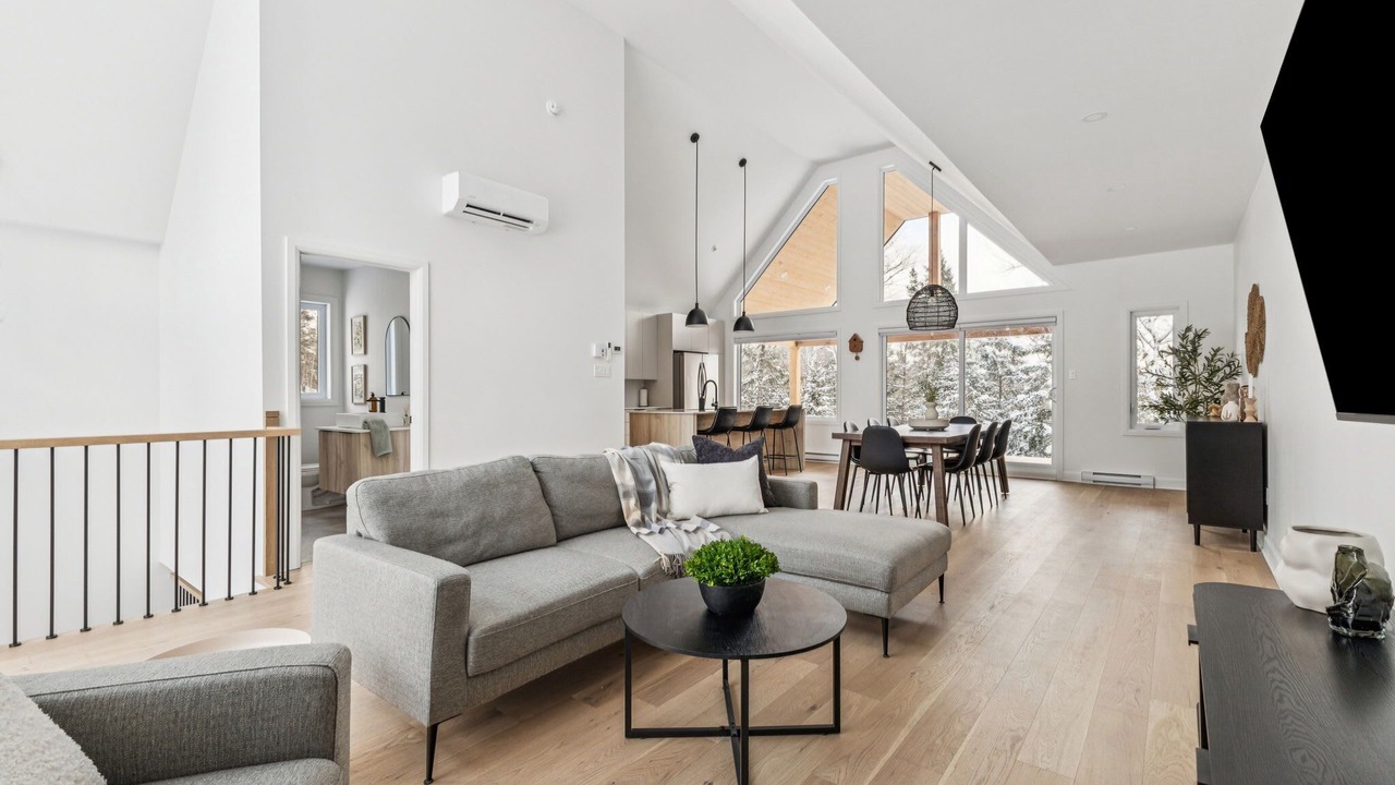 Photo of Livingroom in Mont-Tremblant