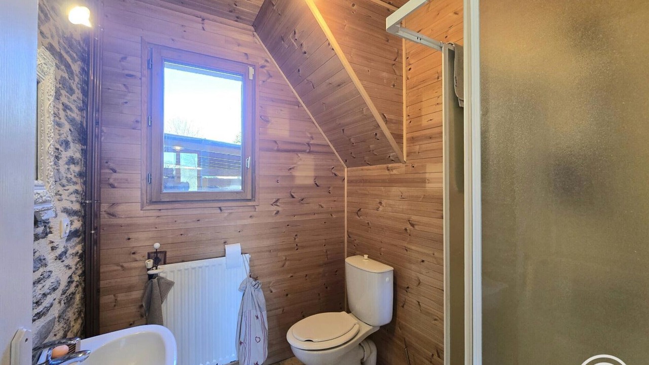 Photo of Bathroom in Jumilhac-le-Grand