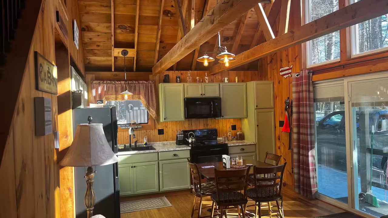 Photo of Kitchen in Alton