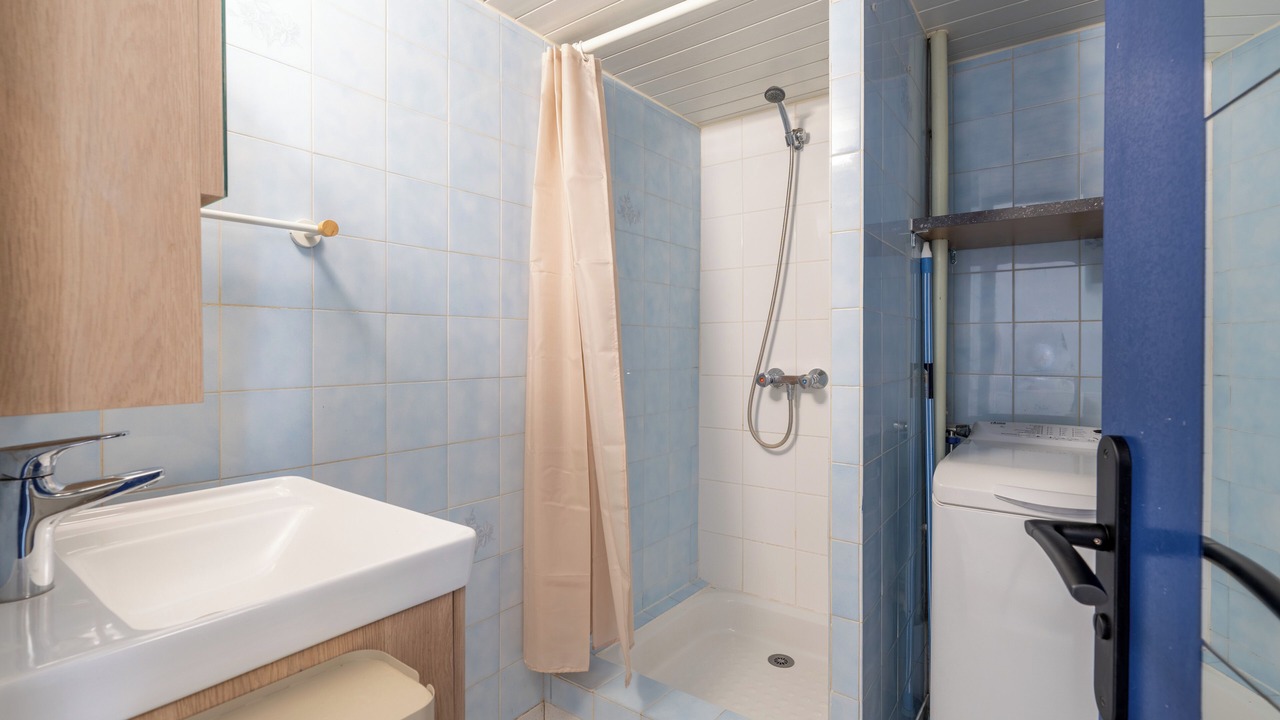 Photo of Bathroom in Tours
