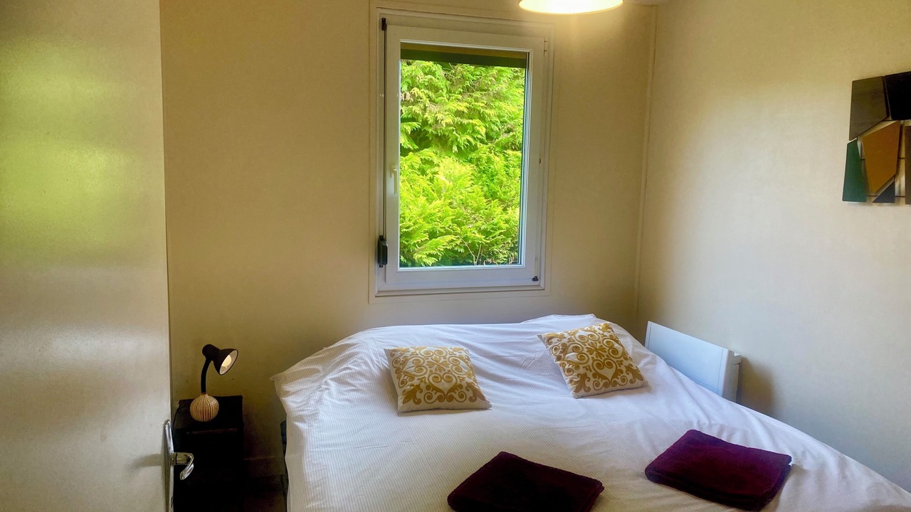 Photo of Bedroom in Suzanne