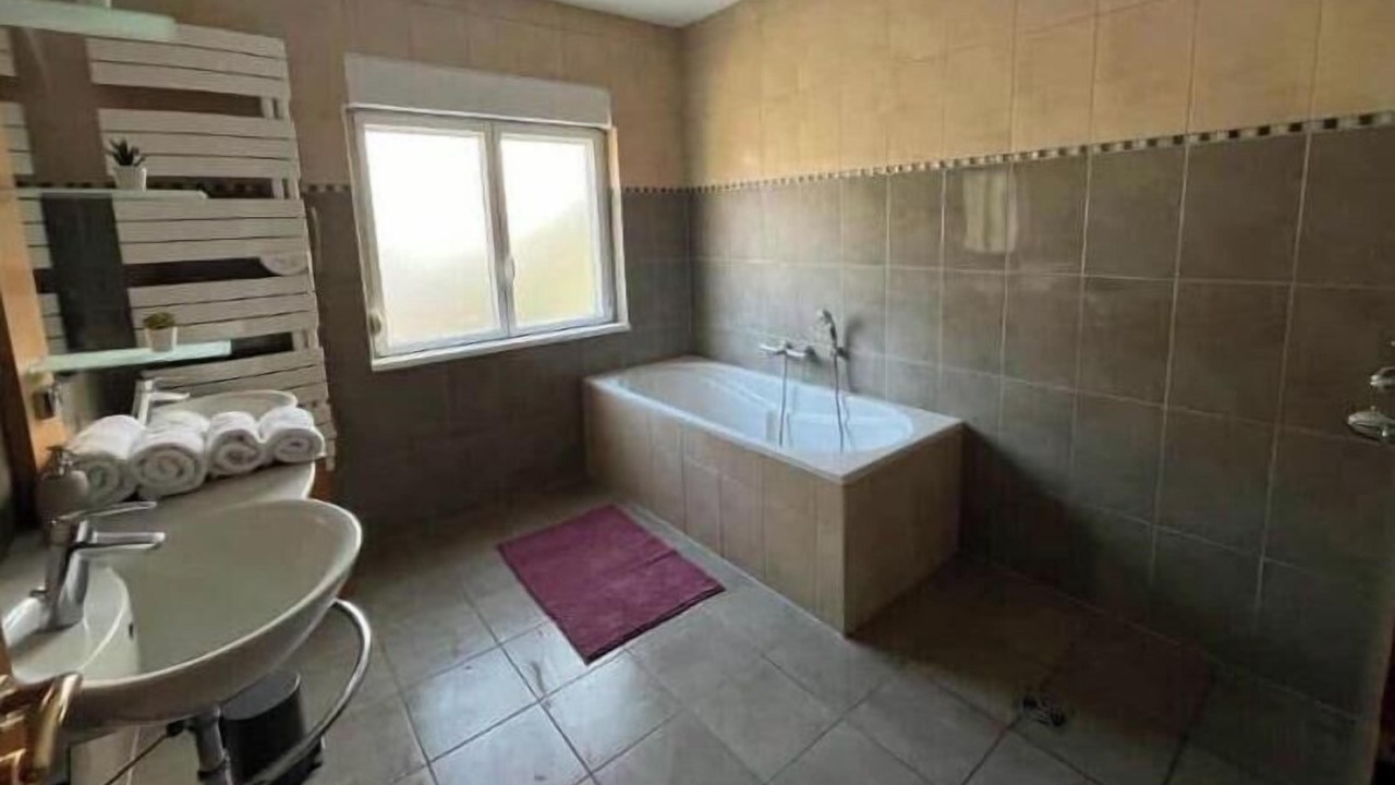 Photo of Bathroom in Holtzheim