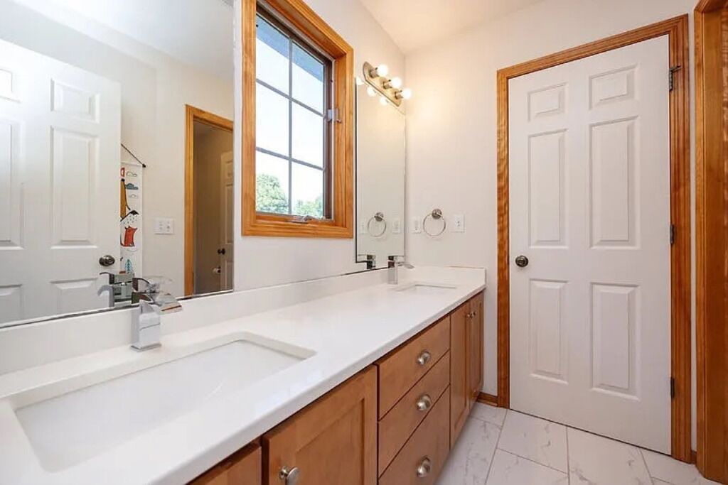 Photo of Bathroom in Saylorville