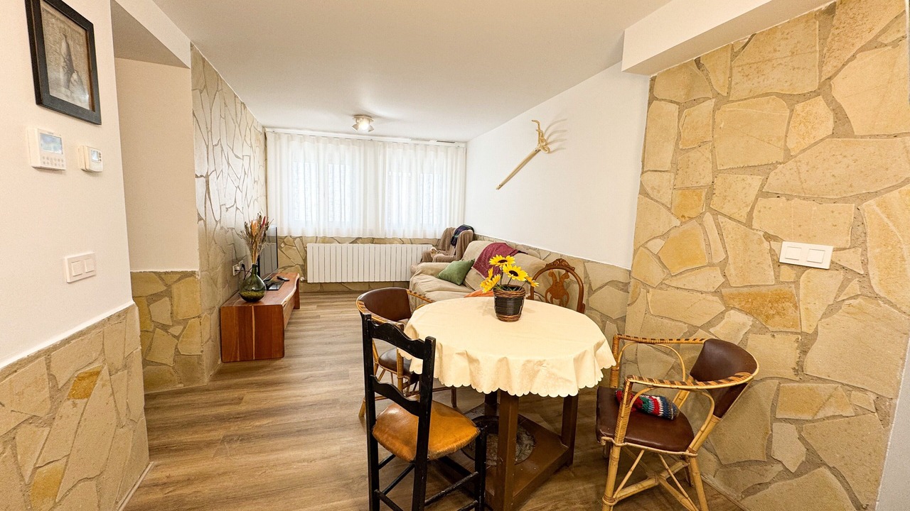 Photo of Livingroom in Mainar