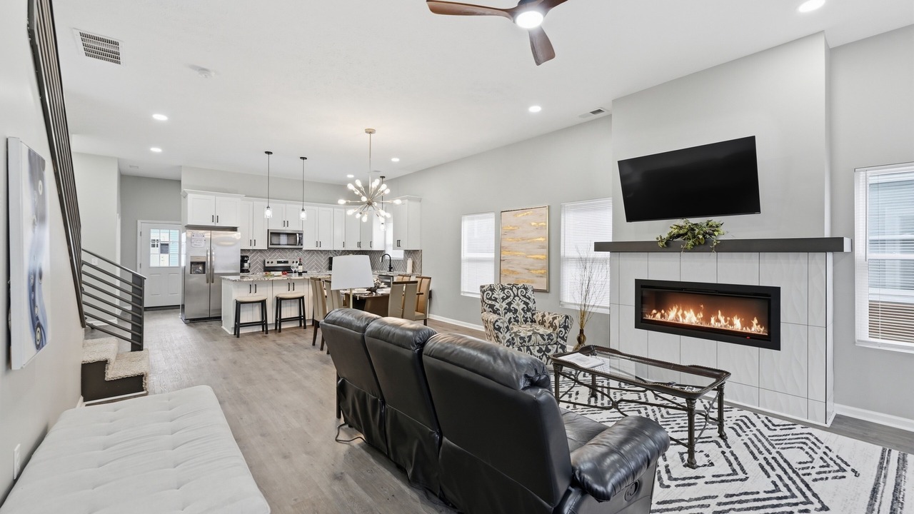 Photo of Livingroom in Fountain Square