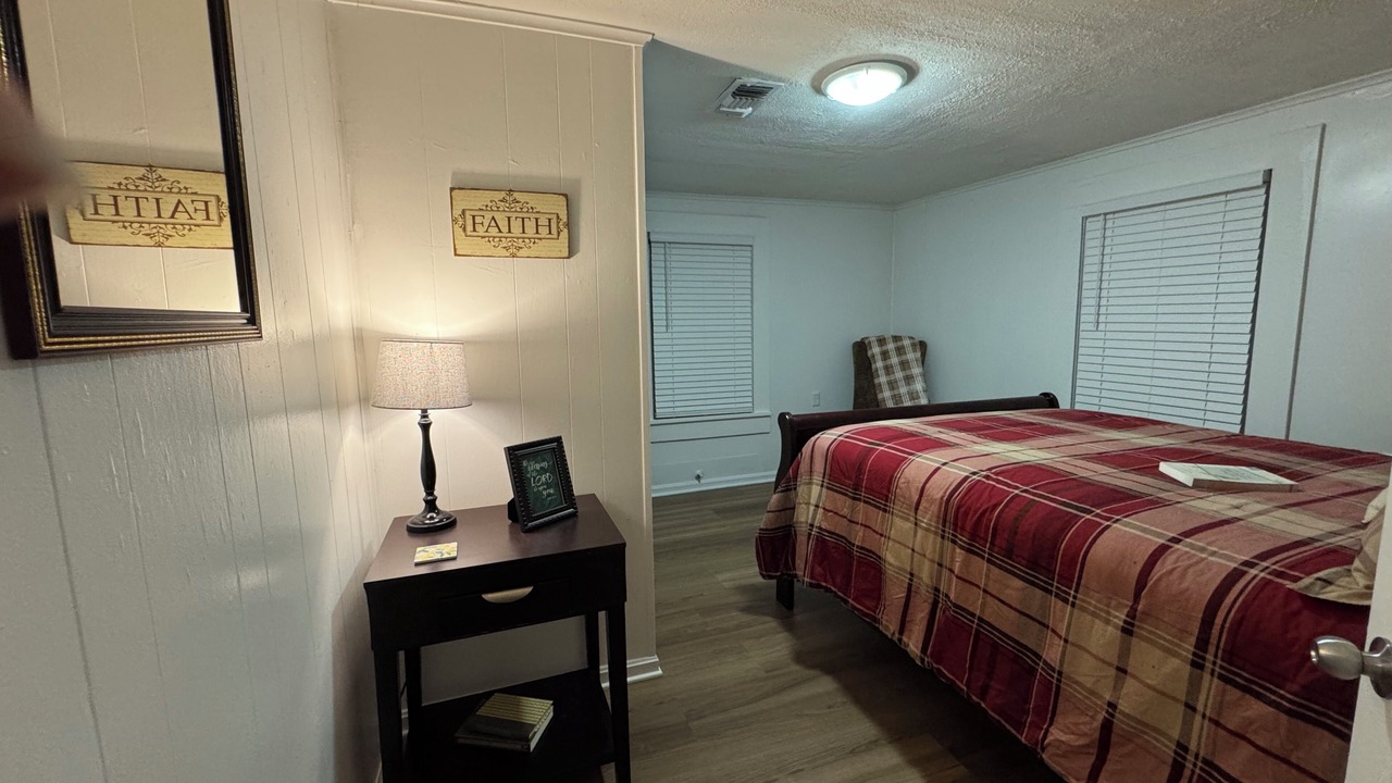 Photo of Bedroom in New Boston